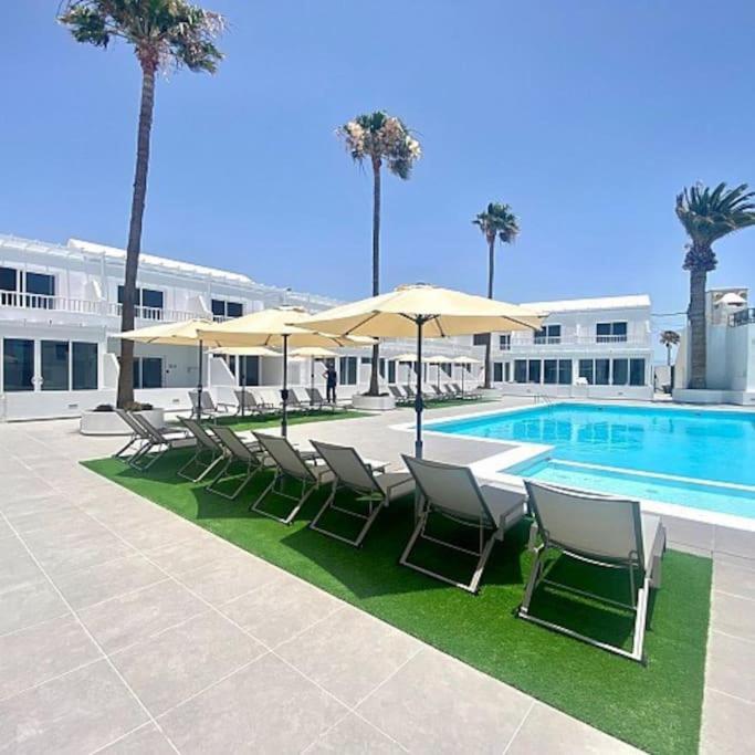 Puerto Del Carmen Airconditioned 2Bed Poolside Apt Esterno foto