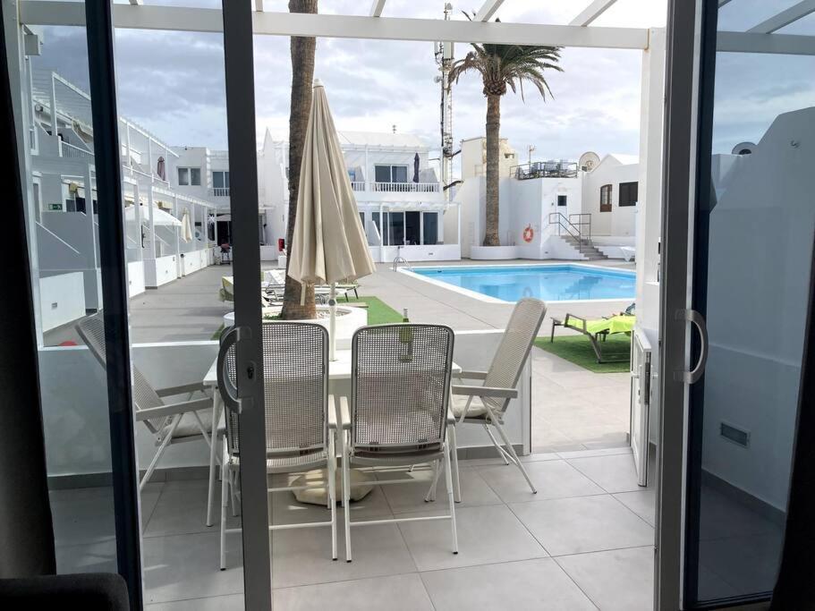 Puerto Del Carmen Airconditioned 2Bed Poolside Apt Esterno foto